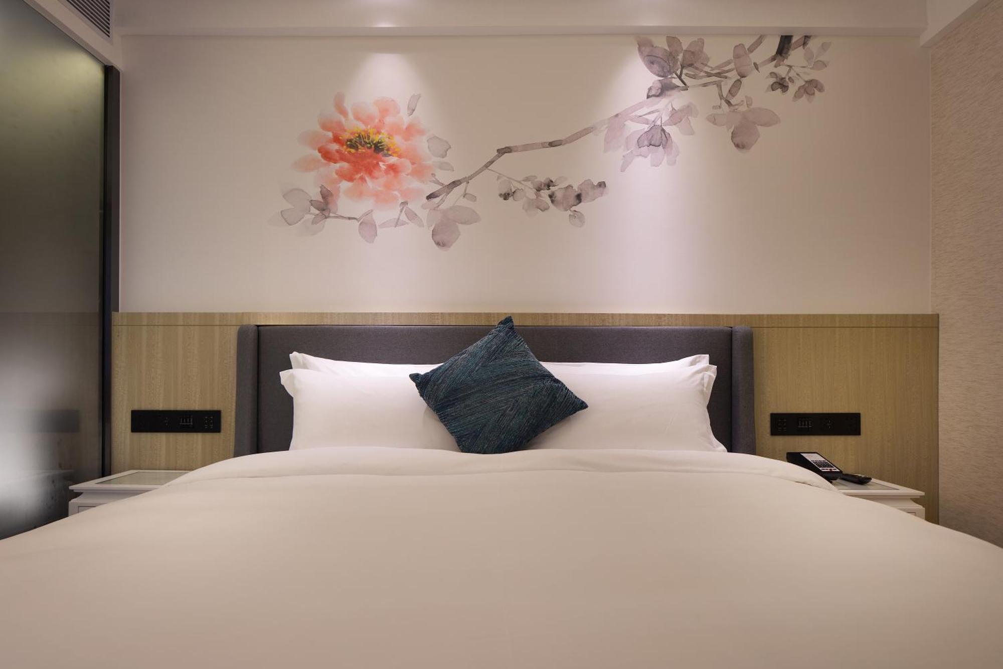 Paco Hotel Guangzhou Jiangtai Road Metro Branch Exterior foto