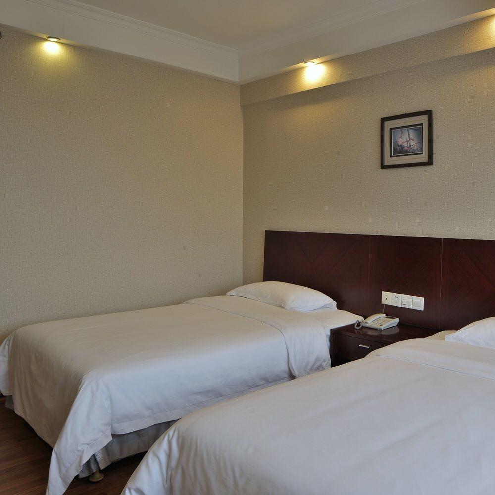 Paco Hotel Guangzhou Jiangtai Road Metro Branch Exterior foto