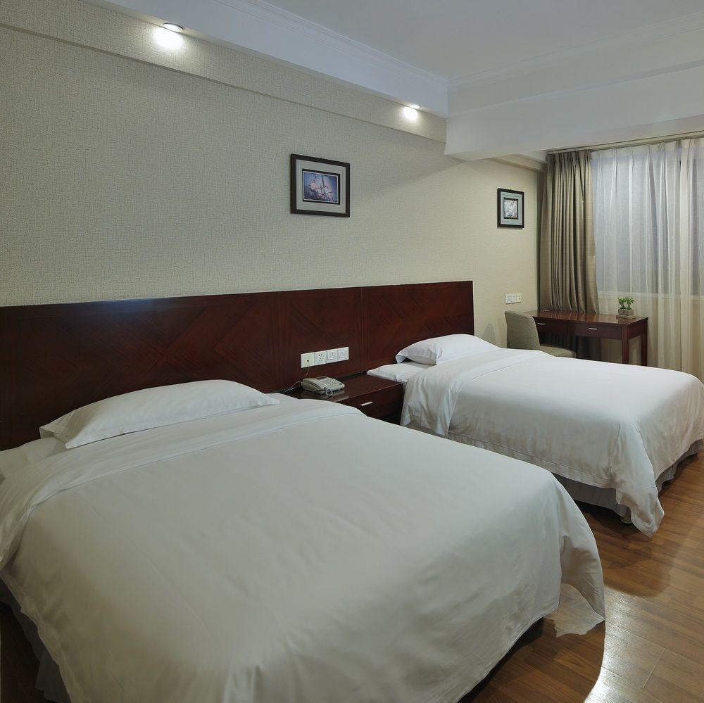 Paco Hotel Guangzhou Jiangtai Road Metro Branch Exterior foto